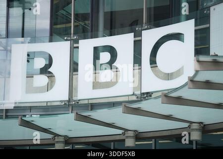 SOUS EMBARGO JUSQU'au 0001 JEUDI 1er JANVIER dossier photo datée du 11/03/23 d'une vue générale de BBC Broadcasting House à Londres. The Archers de BBC Radio 4 diffusera des programmes spéciaux pour marquer son 75e anniversaire le jour de l'an. Diffusée pour la première fois le 1er janvier 1951, cette étape sera marquée par le casting moderne recréant la toute première scène de l'épisode original. Date d'émission : jeudi 1er janvier 2026. Banque D'Images