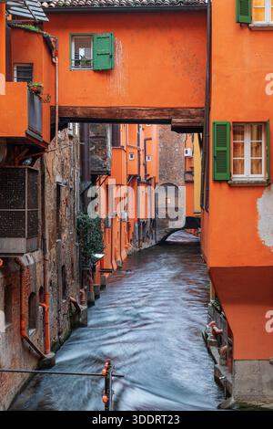 Canale delle Moline à Bologne, Italie. Banque D'Images