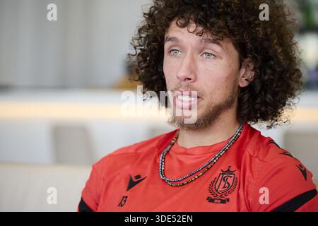 Lagos, Portugal. 05 janvier 2026. Marlon Fossey de Standard photographié lors du camp d'entraînement hivernal de l'équipe belge de football Standard de Liège, à Lagos, Portugal, lundi 05 janvier 2026. BELGA PHOTO RICARDO NASCIMENTO crédit : Belga News Agency/Alamy Live News Banque D'Images