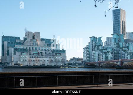 QG du MI5, (le Service de sécurité) à Thames House, situé sur Millbank dans le centre de Londres Banque D'Images