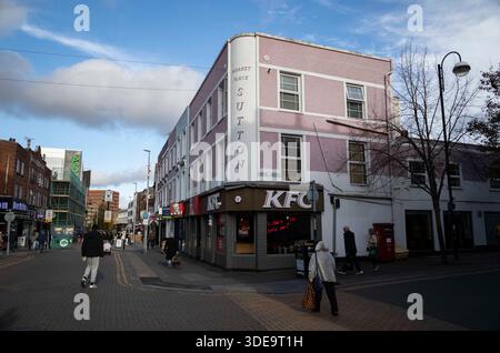 Sutton local Landmark, un défilé victorien qui est démoli pour faire place à de nouvelles boutiques et maisons. Banque D'Images