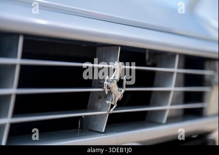 Ferrari mondial T 1992 Supercar italienne classique moderne Banque D'Images
