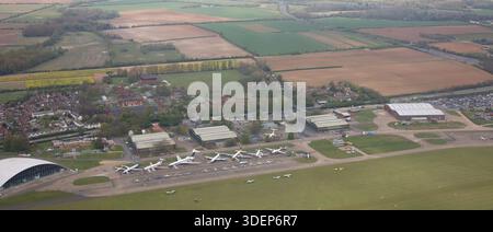 Vue aérienne du Duxford Imperial Air Museum, Cambridgeshire, Angleterre Banque D'Images