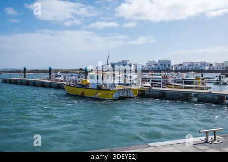Le village côtier d'Orzola dans la région de Haria au nord de Lanzarote Banque D'Images
