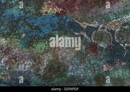 Rouille colorée grunge sur la surface métallique. Texture et fond de haute qualité pour vos projets et travaux créatifs Banque D'Images
