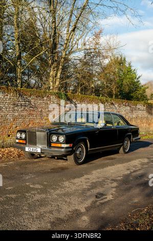 Rolls Royce Camargue 1986, coupé classique britannique ultra luxueux Banque D'Images