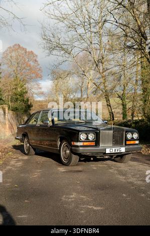 Rolls Royce Camargue 1986, coupé classique britannique ultra luxueux Banque D'Images