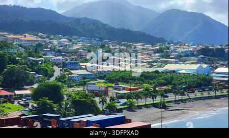 Port de croisière de Roseau Dominique Windward Caribbean Island connu sous le nom de nature Island 01.02.2026 Banque D'Images