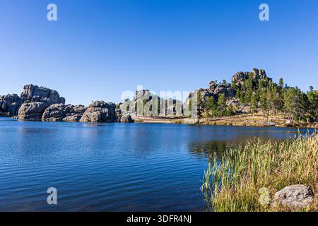 Magnifique paysage vu autour du lac Sylvan au parc d'État de Custer dans le Dakota du Sud. Banque D'Images