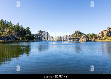 Magnifique paysage vu autour du lac Sylvan au parc d'État de Custer dans le Dakota du Sud. Banque D'Images