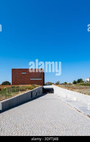 Troie, Turquie - 09.15 2021 : architecture du musée de Troie, un musée archéologique situé à proximité du site archéologique de l'ancienne ville de Troie, in Banque D'Images