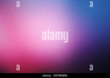 Fond dégradé abstrait coloré affichant une texture granuleuse et une lumière douce Banque D'Images