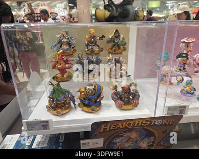 Jouets à vendre à l'intérieur du concessionnaire Simon Mall Banque D'Images