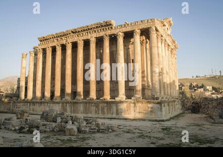 Ruines de Baalbek. Ancienne ville de Phénicie située dans la vallée de Beca au Liban. Acropole avec vestiges romains Banque D'Images
