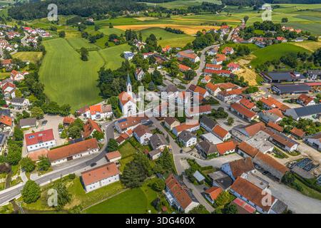 Die Gemeinde Gerolsbach im oberbayerischen Kreis Pfaffenhofen an der ILM von oben Luftbild der Ortschaft Gerolsbach in der Metropolregion München Gero Banque D'Images