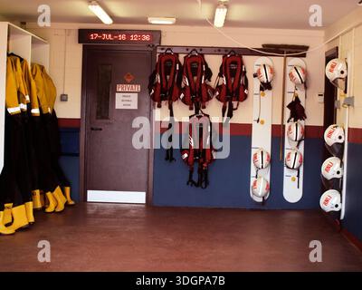 Journée portes ouvertes à la station RNLI Tynemouth Life Boat sur la rivière Tyne à North Tyneside pour la sensibilisation du grand public Banque D'Images