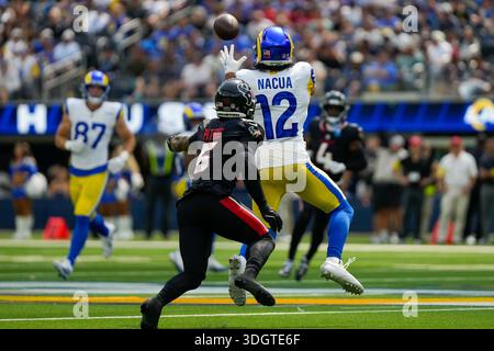 Le receveur du Wide des Rams de Los Angeles Puka Nacua (12 ans) lors d'un match de la NFL contre les Texans de Houston, dimanche 7 septembre 2025 à Inglewood, Calif. Le Los Angeles Banque D'Images