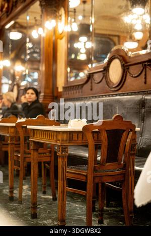 Majestic Café à Porto, l'un des 10 plus beaux cafés du monde et un exemple représentatif du style Art Nouveau Banque D'Images