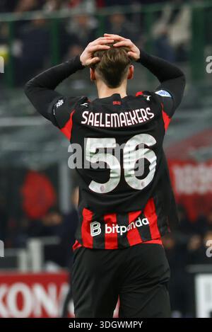 Milan, Italie, 18 janvier 2026. Alexis Saelemaekers en action lors du match de Serie A entre l'AC Milan et l'US Lecce au stade Giuseppe Meazza de Milan, Italie crédit : Mairo Cinquetti/Alamy Live News Banque D'Images