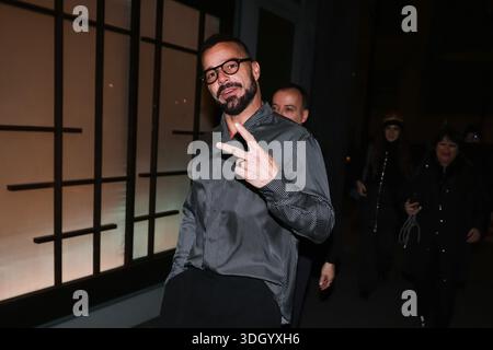 Milan, Italie. 18 janvier 2026. Ricky Martin arrive à l'after-party Giorgio Armani pendant la Fashion week de Milan automne/hiver 2026/2027 à Milan, Italie, le 18 janvier 2026. (Photo de Alessandro Bremec/NurPhoto) crédit : NurPhoto SRL/Alamy Live News Banque D'Images