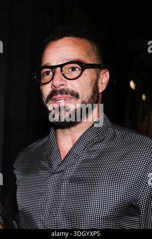Milan, Italie. 18 janvier 2026. Ricky Martin arrive à l'after-party Giorgio Armani pendant la Fashion week de Milan automne/hiver 2026/2027 à Milan, Italie, le 18 janvier 2026. (Photo de Alessandro Bremec/NurPhoto) crédit : NurPhoto SRL/Alamy Live News Banque D'Images