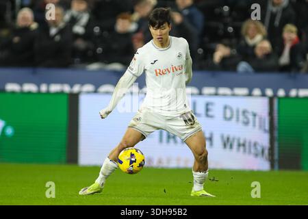 EOM Ji-Sung de Swansea City lors du match du Sky Bet Championship Swansea City vs Blackburn Rovers au stade Swansea.com, Swansea, Royaume-Uni, 20 janvier 2026 (photo par Andrew Lewis/News images) Banque D'Images