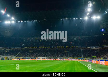 FC Inter supporters de "Secondo anello verde Milano" lors de l'UEFA Champions League, phase de ligue, match de football MD7 entre le FC Internazionale et l'Arsenal FC le 20 janvier 2026 au stade Giuseppe Meazza de Milan, Italie Banque D'Images