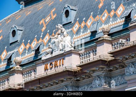 Cluj-Napoca, surnommée le cœur de la Transylvanie, est l’une des villes les plus dynamiques de Roumanie Banque D'Images