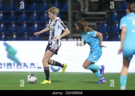 Paulina Krumbiegel 27 de Juventus Women lors du match Coppa Italia Women entre Napoli Women et Juventus Women au Stadio Piccolo le 22 janvier 2026 (USAGE ÉDITORIAL UNIQUEMENT). Crédit : SPP Sport Press photo. /Alamy Live News Banque D'Images