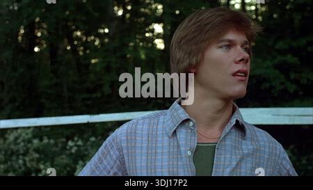 KEVIN BACON dans FRIDAY THE 13E (1980), réalisé par SEAN S. CUNNINGHAM. Crédit : PARAMOUNT PICTURES / album Banque D'Images