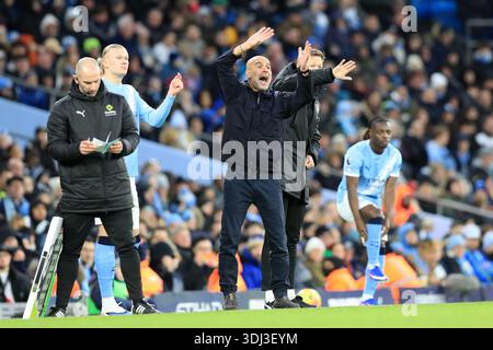 Etihad Stadium, Manchester, Lancashire, Royaume-Uni. 24 janvier 2026. Premier League Football, Manchester City contre Wolverhampton Wanderers ; le manager de Manchester City, Pep Guardiola, Reacts Credit : action plus Sports/Alamy Live News Banque D'Images