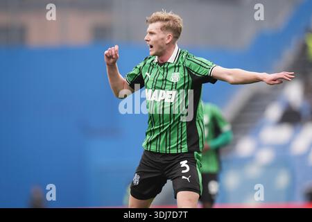 Reggio Emilia, Italie. 25 janvier 2026. SassuoloÕs Josh Doig réagit lors du match de Serie A entre Sassuolo et Cremonese au stade Mapei Cittˆ del Tricolore à Reggio Emilia, Italie du Nord - dimanche 25 janvier 2026 - Sport - Football - (photo Massimo Paolone/LaPresse) crédit : LaPresse/Alamy Live News Banque D'Images
