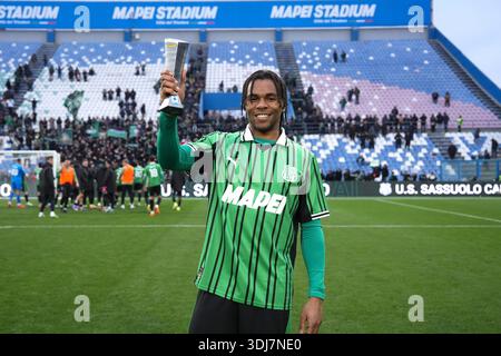 Reggio Emilia, Italie. 25 janvier 2026. SassuoloÕs Armand Lauriente Panini joueur du match de Serie A entre Sassuolo et Cremonese au stade Mapei Cittˆ del Tricolore à Reggio Emilia, Italie du Nord - dimanche 25 janvier 2026 - Sport - Football - (photo Massimo Paolone/LaPresse) crédit : LaPresse/Alamy Live News Banque D'Images