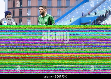 Reggio Emilia, Italie. 25 janvier 2026. SassuoloÕs Domenico Berardi célèbre la victoire avec son fils à la fin du match de football de Serie A entre Sassuolo et Cremonese au stade Mapei Cittˆ del Tricolore à Reggio Emilia, au nord de l'Italie - dimanche 25 janvier 2026 - Sport - Football - (photo Massimo Paolone/LaPresse) crédit : LaPresse/Alamy Live News Banque D'Images