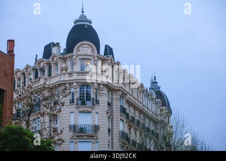 Immeuble résidentiel de style belle Epoque Gare de Nice ville, Nice, département des Alpes-Maritimes, région Provence-Alpes-Côte d'Azur, FR Banque D'Images
