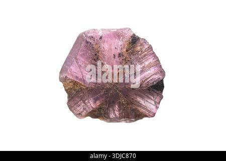 Gros plan rare saphir rose trapiche naturel rugueux sur fond blanc (variété rare de groupe de pierres précieuses de corindon) Banque D'Images