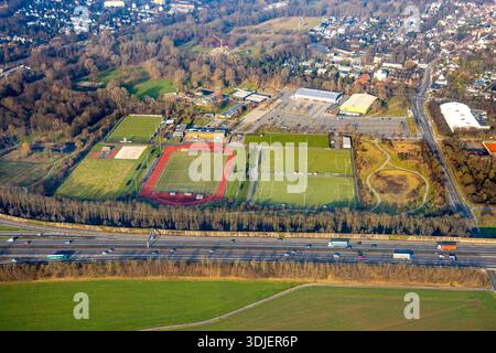 Luftbild, Großsportanlage Filder Benden GSV und MTV Moers, Fußballstadion, Leichtathletikstadion und ENNI Eventhalle, ENNI Solimare - Freibad und ENNI Aktivbad - Hallenbad, Moers-Vinn, Moers, Ruhrgebiet, Nordrhein-Westfalen, Deutschland ACHTUNGxMINDESTHONORARx60xEURO *** vue aérienne, grande installation sportive Filder Benden GSV et MTV Moers, stade de football, stade d'athlétisme et salle d'événements ENNI, piscine extérieure ENNI Solimare et piscine intérieure ENNI Aktivbad, Moers Vinn, Moers, Ruhr, Rhénanie du Nord-Westphalie, Allemagne ATTENTIONxMINDESTHONORARx60xEURO Banque D'Images