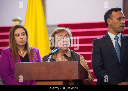 Bogota, Colombie. 27 janvier 2026. La ministre colombienne des Affaires étrangères Rosa Yolanda Villavicencio parle des tensions tarifaires entre la Colombie et l'Équateur le 27 janvier 2026 à Bogota, en Colombie. Photo par : Sebastian Barros/long Visual Press crédit : long Visual Press/Alamy Live News Banque D'Images