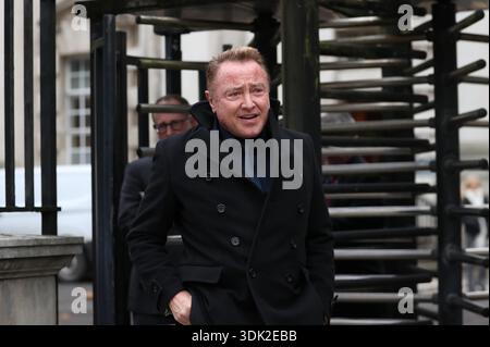 Michael Flatley leaving Belfast High Court, after a legal order blocking him from engaging with the Lord of the Dance production has been overturned by a court in Belfast. At The Chancery Court in the Royal Courts of Justice on Thursday, Mr Justice Simpson discharged a temporary injunction that had been secured against the dancer and choreographer. Picture date: Thursday January 29, 2026. Banque D'Images