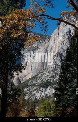 Yosemite Falls, Yosemite National Park, California, USA. Banque D'Images