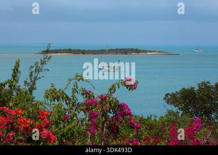 Vue d'une petite île dans la mer des Caraïbes, Cap Santa Maria, long Island, Bahamas Banque D'Images
