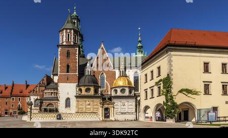 Château et cathédrale, château de Wawel, château de Wawel, ancien centre de la monarchie polonaise, fondée vers 1000, site du patrimoine mondial de l'UNESCO, Cracovie, Pologne Banque D'Images