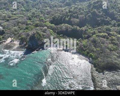 Montezuma Beach Costa Rica vue aérienne du littoral Banque D'Images