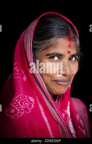 Portrait d'une indienne d'âge moyen, Odisha, Inde Banque D'Images