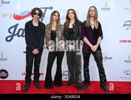 Hollywood, États-Unis. 1er février 2026. SugarFix arrive au 7e Jam annuel de Steve Tyler pour Janie Grammy Viewing Party au Hollywood palladium le 1er février 2026 à Hollywood, CA. © LISA OConnor/AFF-USA.com crédit : AFF/Alamy Live News Banque D'Images