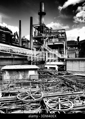 L'usine sidérurgique de Völklinger est une ancienne usine sidérurgique de la ville sarroise de Völklingen, fondée en 1873. Il a été fermé en 1986. Banque D'Images