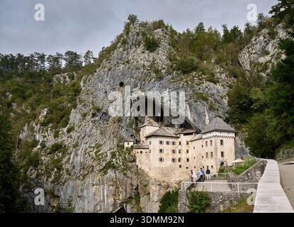 Château de Predjama, Grad de Predjamski, Slovénie, Europe Banque D'Images