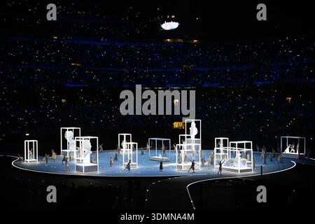 Milan, Italie. 06th Feb, 2026. MILAN, ITALIE 20260206La cérémonie d'ouverture olympique à San Siro à Milan pendant les Jeux Olympiques de Milan Cortina. *** L'image est incluse dans le FORFAIT SPORT. Pour les autres PAIEMENT IMAGE ** photo : Jessica Gow/TT/Code 10070 ce texte est traduit automatiquement crédit : TT News Agency/Alamy Live News Banque D'Images