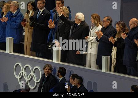 Milan, Italie. 06th Feb, 2026. MILAN, ITALIE - 6 FÉVRIER : le président italien Sergio Mattarella lors de la cérémonie d'ouverture des Jeux Olympiques d'hiver Milano Cortina 2026 au stade San Siro le 6 février 2026 à Milan, Italie (photo par Andre Weening/Orange Pictures) crédit : Orange pics BV/Alamy Live News Banque D'Images