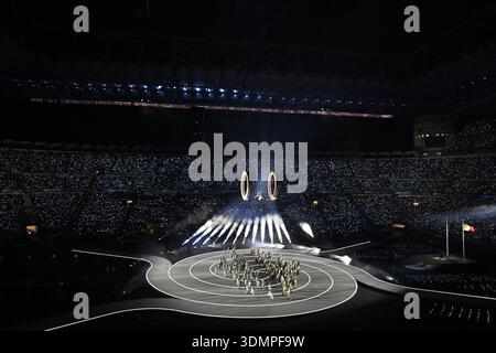 Milan, Italie. 06th Feb, 2026. Ambiance lors de la cérémonie d'ouverture des Jeux Olympiques d'hiver Milano Cortina 2026 au stade San Siro le 6 février 2026 à Milan, Italie. Photo par JMP/ABACAPRESS.COM crédit : Abaca Press/Alamy Live News Banque D'Images